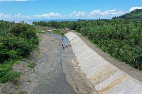 Dpwh Completes Flood Control Structure In Dipaculao Punto Central Luzon