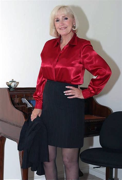 Pin By Msjennifer Gayle Hammon On Womanhood Forever Old Lady In Satin Blouse Beautiful