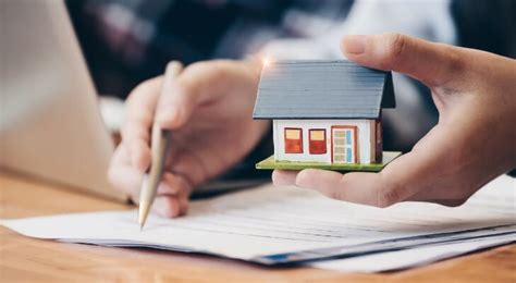 Uni the insurance agent sells ryan a whole life insurance policy that covers ryan for the rest of their life. What is the Average Real Estate Agent Salary? - SmartAsset