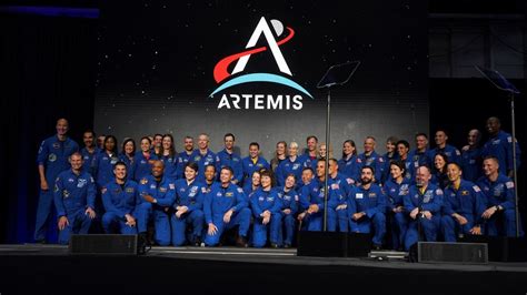 Nasa Artemis Ii Crew Unveiled First Woman And Black Astronauts Set To