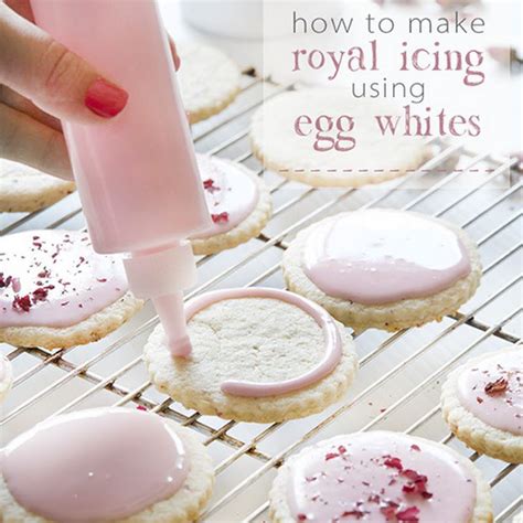 I usually double this recipe.) 4 tbsp meringue powder scant 1/2 c. Egg White Royal Icing | Recipe | Royal icing cookies recipe, Icing recipe, Royal icing