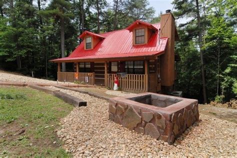 Fireside chalets is located in pigeon forge just minutes from the great smoky mountain national park. Fireside Chalet and Cabin Rentals | Smoky Mountain Navigator