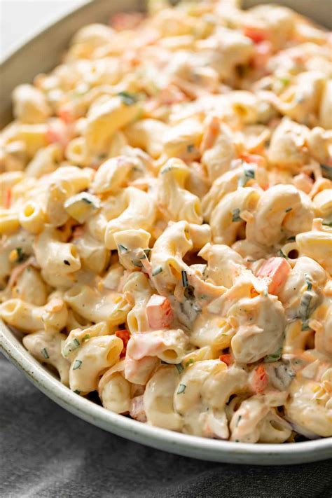 From a simple caprese style pasta salad with creamy mozzarella to a super vibrant pesto pasta with fresh spinach. The BEST Macaroni Salad with a delicious creamy dressing ...