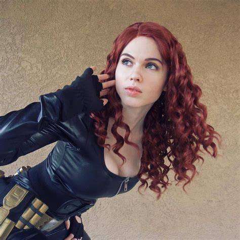 the sexiest marvel and dc cosplays — black widow by amouranth