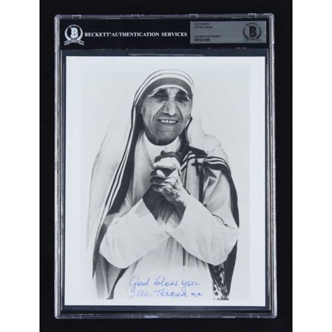 Description Of Mother Teresa Biography Of Mother Teresa The Saint