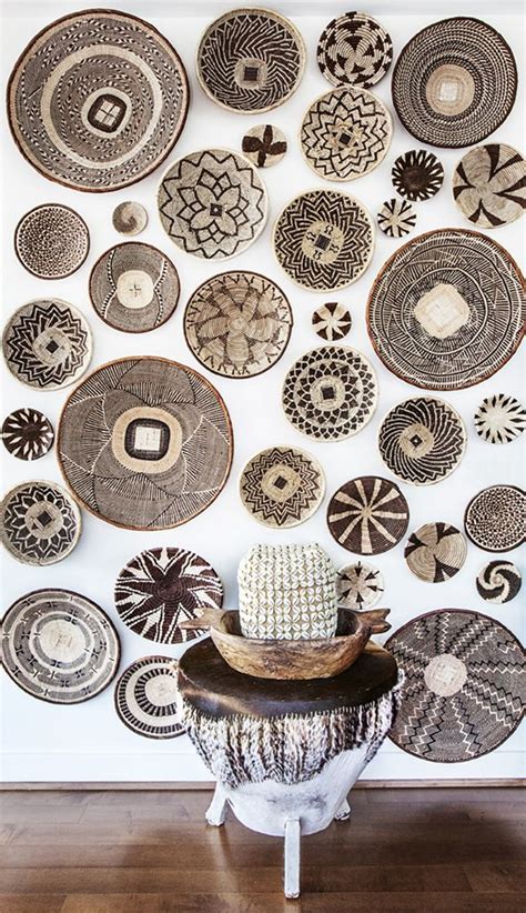 For the lovers of africa, afroculture.net offers you some ideas of interior decorations in the trend african home decor for the different rooms of your house. How to Hang Baskets on a Wall | African home decor, Decor ...