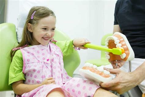 4 Ways To Help Your Kids Have Healthy Teeth And Gums