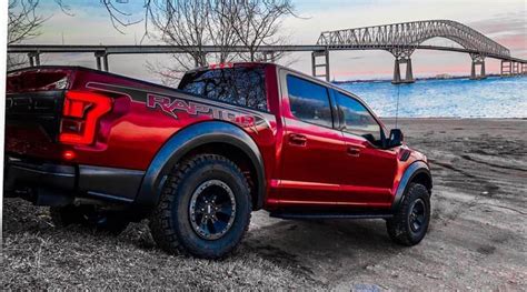 Red Looks So Good On The Raptor 👌 Regram Via Fordraptors Ford