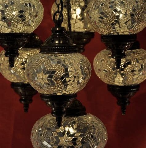 Lamps for sale in the grand bazaar (совпадений: 7 ball Arabian Mosaic Lamps, Moroccan Lantern, Chandelier ...