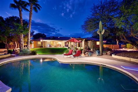 Luxury Vacation Home Located In The Heart Of Scottsdale Great Design