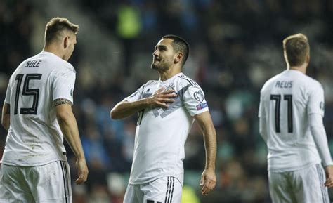 The hosts in line for a euro 2020 finals berth. Ten-man Germany battle to victory to keep Euro 2020 ...