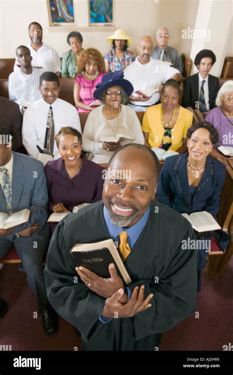 Congregation Church Standing Hi Res Stock Photography And Images Alamy