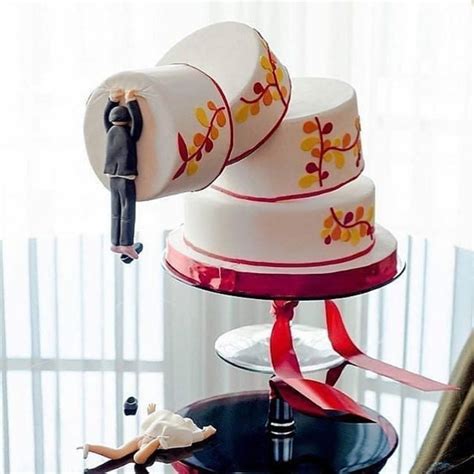 Funny Cake Ideas You Need For An Unforgettable Wedding Celebration