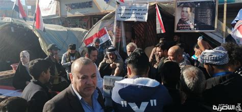 معتوهون يروجون بالضد من اللقاح. بالصور: صحة ذي قار تنفذ حملة لتلقيح المتظاهرين ضد ...
