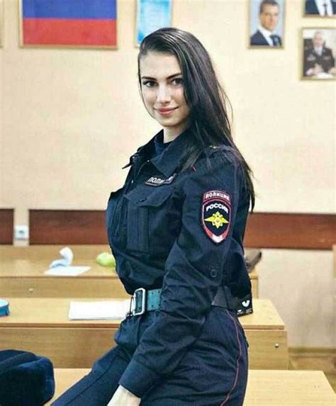 Beautiful Russian Police Girls Trollpics Женщина солдат Женщина Красивые женщины