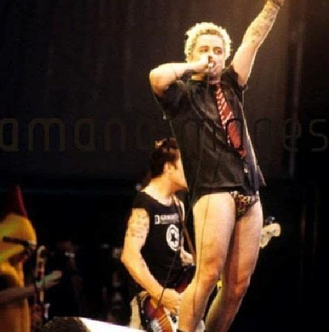 Everyone Needs This On One Of Their Boards Idc If U Like Green Day Or