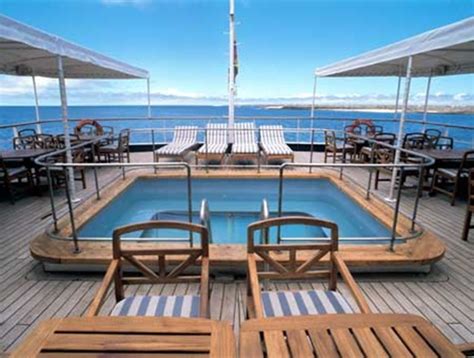Compilation of four of my favorite yachts : Roman Abramovich Yacht - Pelorus Yacht & Eclipse Yacht ...