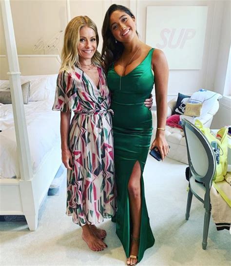 Kelly Ripa Says Daughter Lola Secretly Altered Her Prom Dress