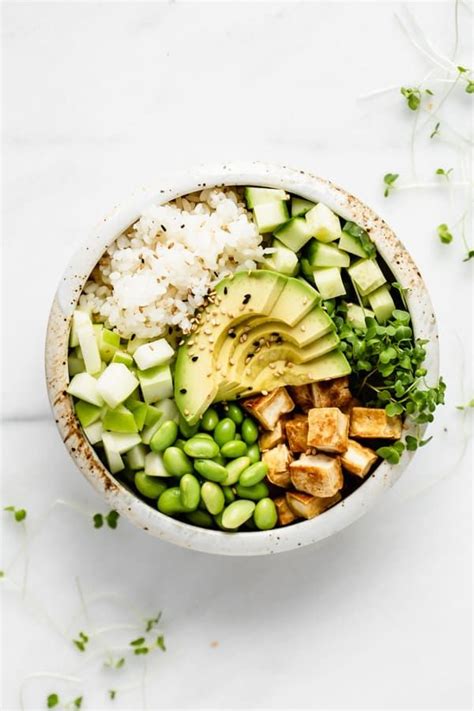 These Vegetarian Poke Bowls Make A Filling And Healthy Meal Loaded With Tofu Brown Rice Noodles