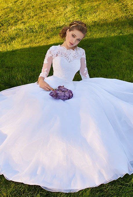 Wedding Décor Inspiration Wedding Dresses Long Sleeve Wedding Dress