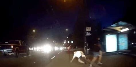 Vancouver Police Ask For Help Finding Suspect Who Pushed Man Into Traffic Video Vancouver Is
