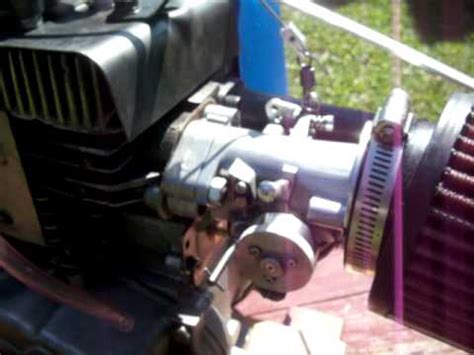 How does the governor work on a tecumseh engine? Tecumseh HM80 with Tillotson HL-360A part 1.MOV - YouTube
