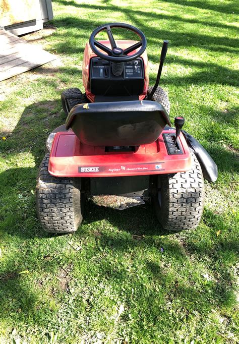 Huskee Riding Mower 42” Cut For Sale In Cumberland In Offerup