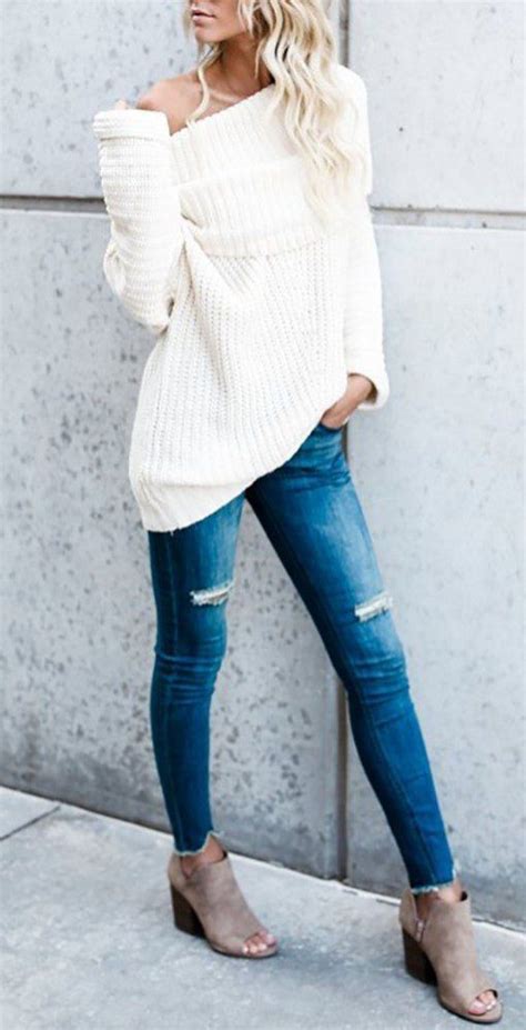 Street Style White Baggy Sweater Rips