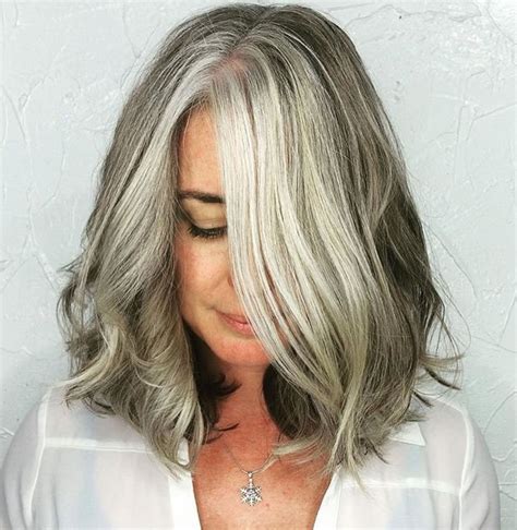 24 Medium Length Hairstyles Grey Hair Hairstyle Catalog