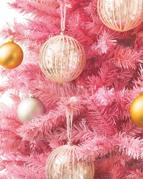 Famous Pink Christmas Tree Wallpaper 2023