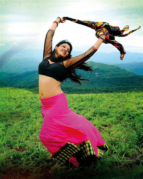 Actress Anjali Hot Navel In Pink Pavada Blouse Photos Saree Below
