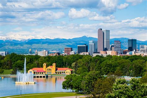 Denver, colorado's state capital, is the center of 20 diverse neighborhoods, hip historic districts, the 16th street mall and the museum of contemporary art. Denver, CO | Jefferson Lines