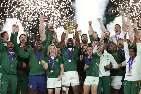 It is the big stage that rugby players from all over the world dream of reaching. South Africa beat England to lift Rugby World Cup - Newsbook