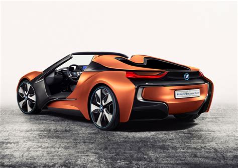 Latest technologies ⚡ of the bmw i8 roadster: BMW i8 Roadster - it's nearly ready by CAR Magazine