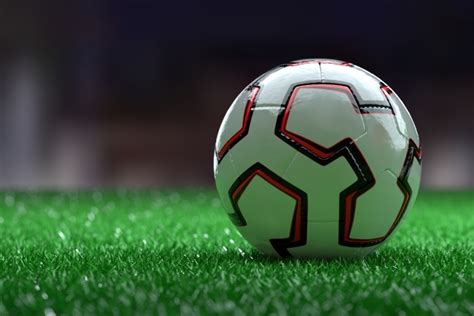 Jun 04, 2021 · あわせて読みたい サッカーw杯を2年に一度に、fifaが実現可能性検証へ サッカーボールでのヘディングは小5から…脳にダメージの恐れ. 知っておくと試合観戦が面白くなるサッカーのルール | 注目 ...