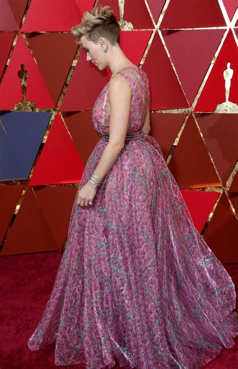 Scarlett Johansson Oscars 2017 Red Carpet In Hollywood