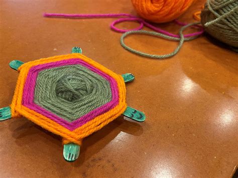 Make A Cute Turtle Companion Out Of Yarn And Popsicle Sticks