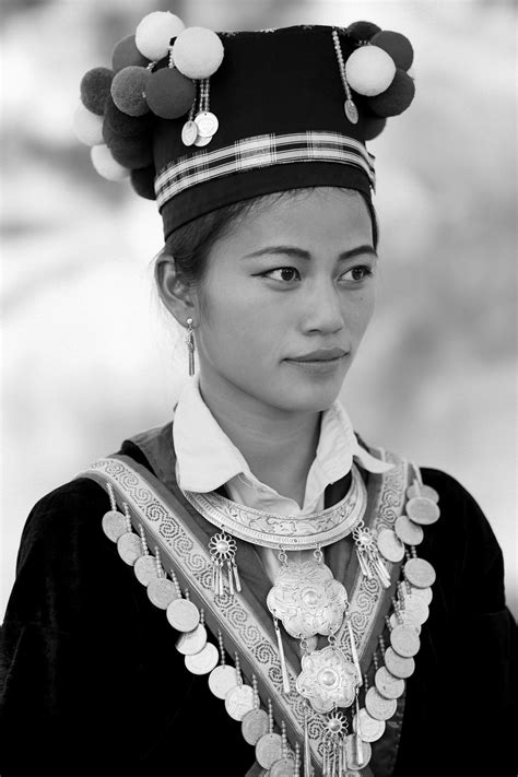 hmong-new-year-motolao