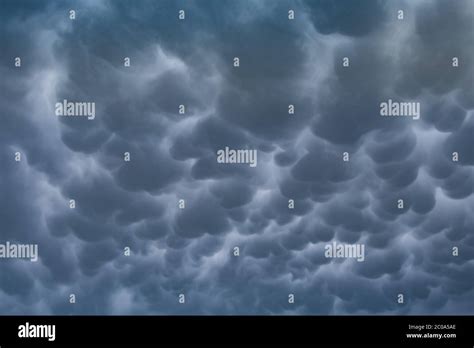 Menacing Mammatus Clouds Before The Storm Stormy Sky Climate Change