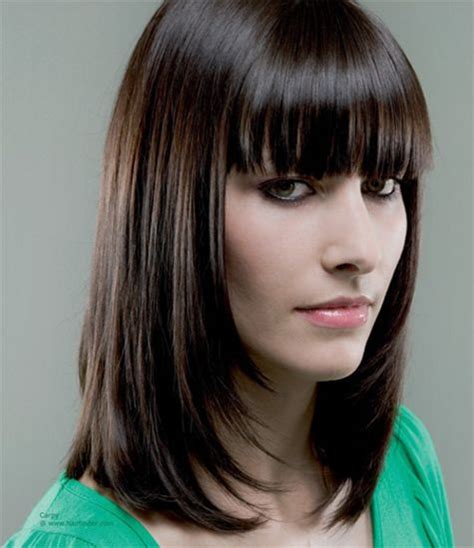 Gorgeous Medium Hairstyles With Bangs To Try Stylezco Medium Length