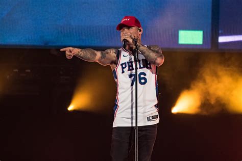 Kane Brown Extends Blessed And Free Tour Adds Hometown Stadium Concert