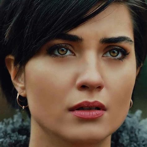 Tuba Büyüküstün [hatice Tuba Buyukustun] Atriz Turca Turkish Actress Gorgeous Eyes Pretty