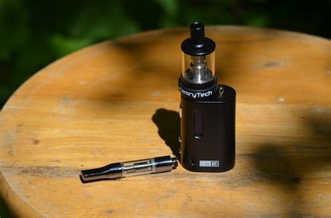 The main parts of a vape pen are batteries and cartridges. How to Choose the Best Vape Pen for Oil Cartridges ...