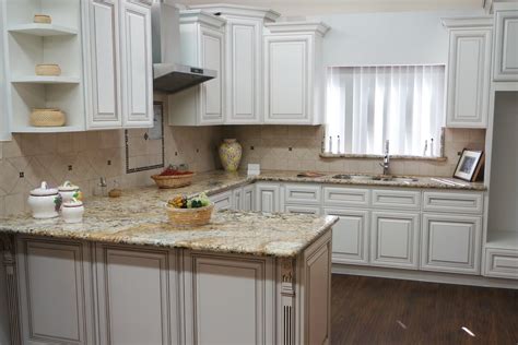 The rta cabinets unfinished are easy to clean and maintain their lustrous looks so that the kitchen sustains a welcoming and homely feel. Kitchen: Upgrade Your Kitchen With Stunning Rta Kitchen ...
