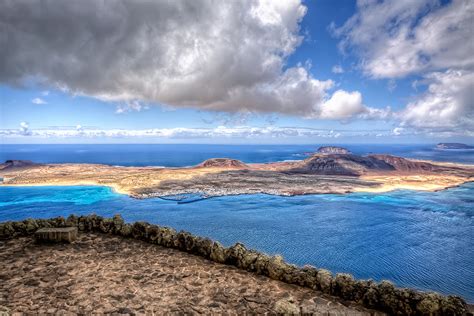 Lanzarote is a spanish island, the northernmost and easternmost of the autonomous canary islands in the atlantic ocean. EA8/DH5JG - Lanzarote Island