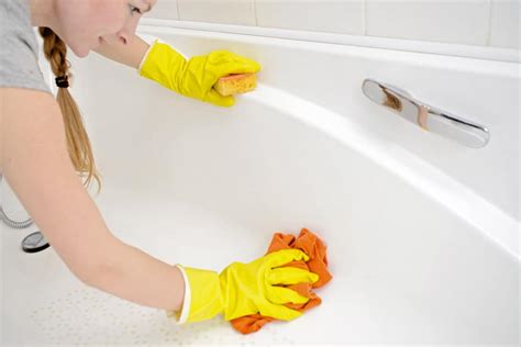 What Can I Use To Clean My Bathtub How To Remove Bathtub