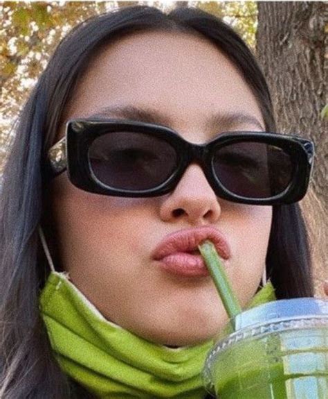 Olivia Square Sunglass Sunglasses Aesthetic Patricia Queen Memes