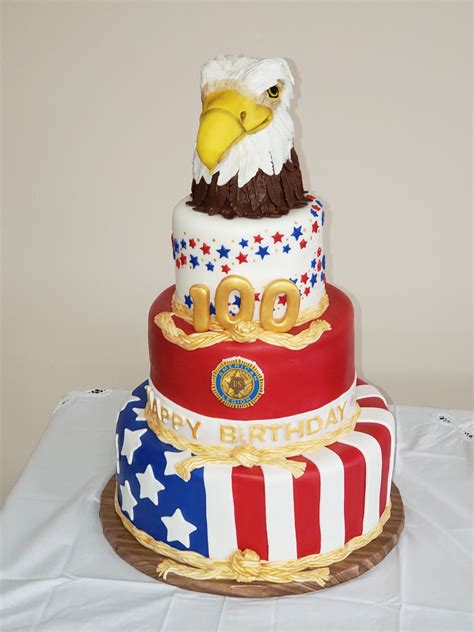 This Patriotic Cake Was Created To Honor The Veterans And The American