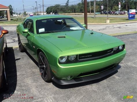 2011 Dodge Challenger Srt8 392 In Green With Envy Photo 3 601571