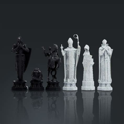 Harry Potter Limited Edition Wizard Chess Set Rare T Game Night